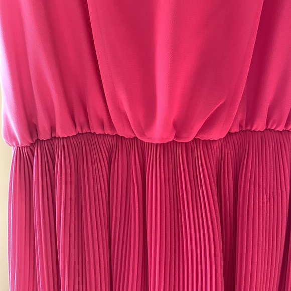 Sweet and femme chiffon Everly dress from ModCloth size SMALL - Picture 2 of 4